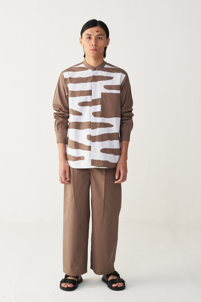 ABSTRACT APPLIQUÉ SHIRT
