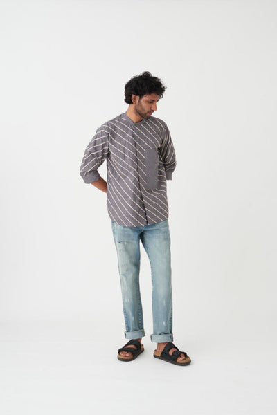 DIAGONAL EMB. SHIRT  - GREY