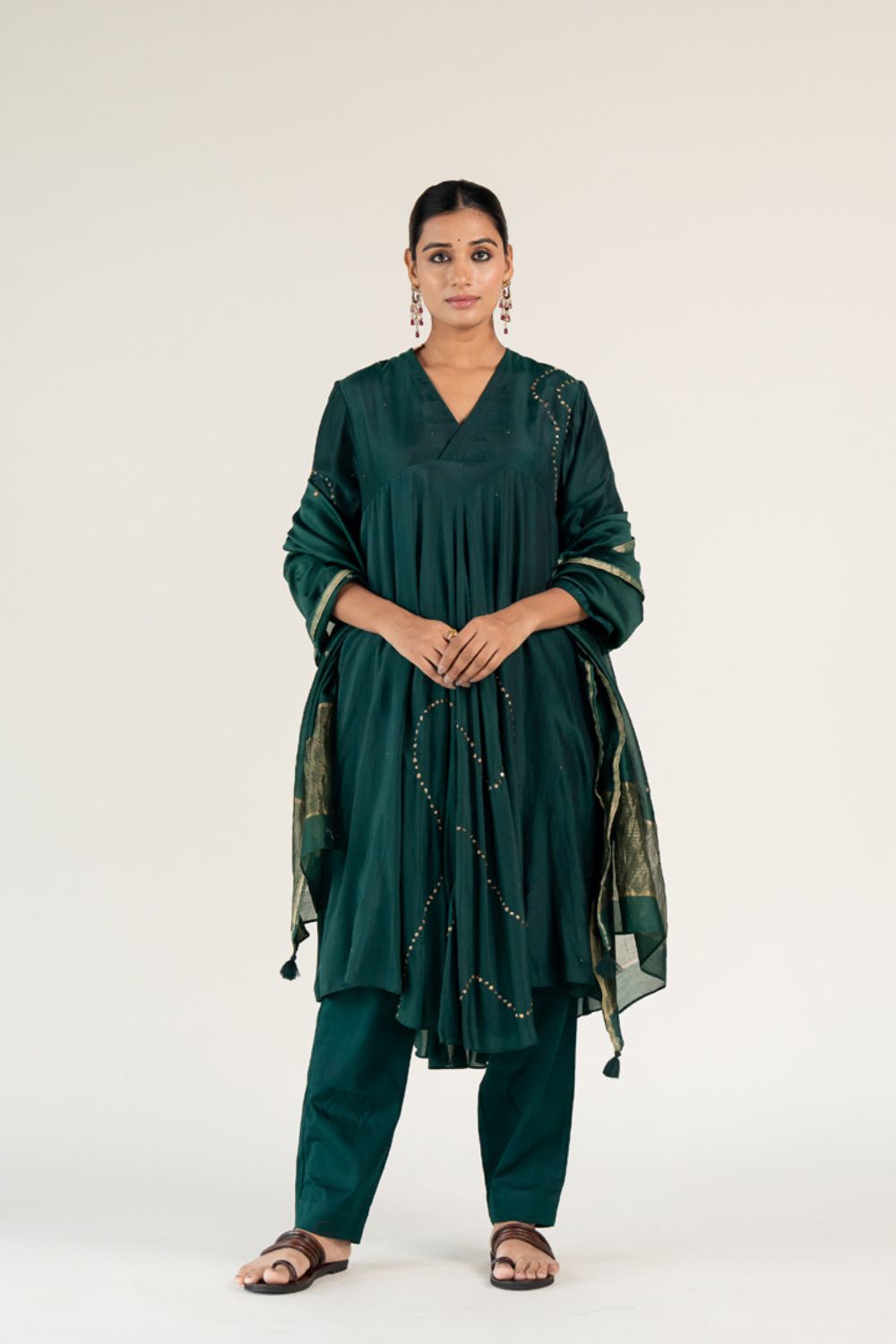 Maheem Kurta Set 
with Ayra Odhani-Emerald