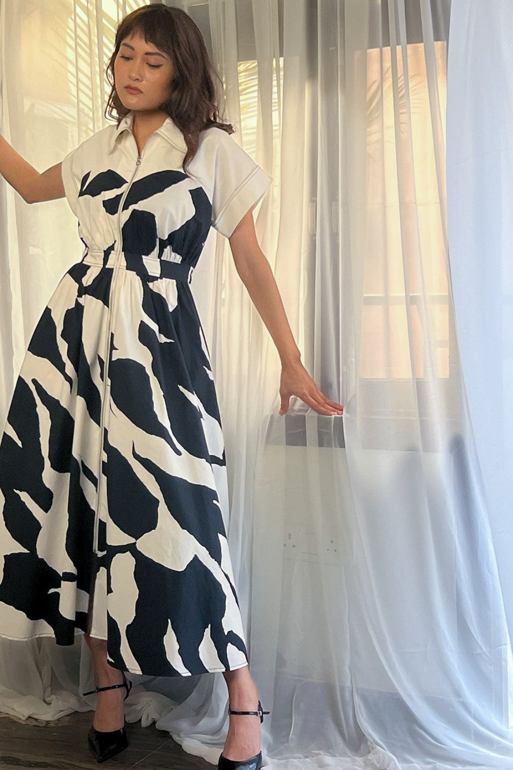 Stream cup zip dress