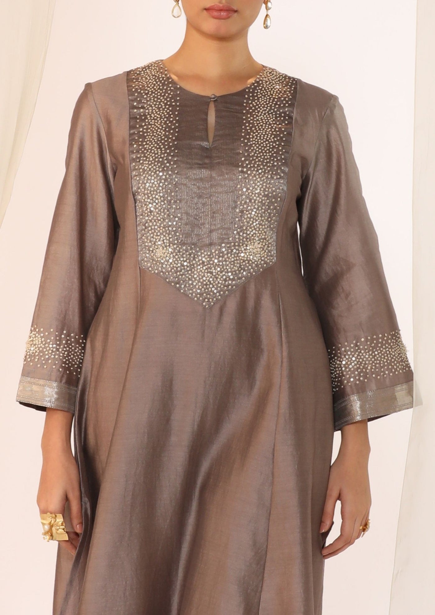 Silk chanderi kurta with french knot embroidery