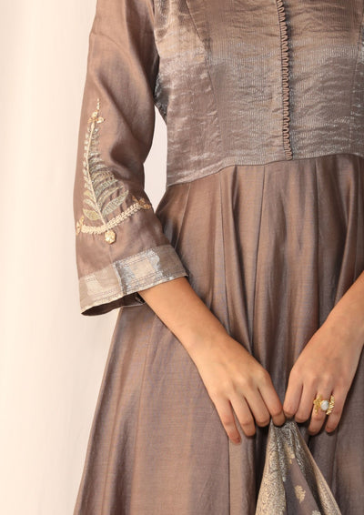 Chanderi silk kurta with duppata and pants