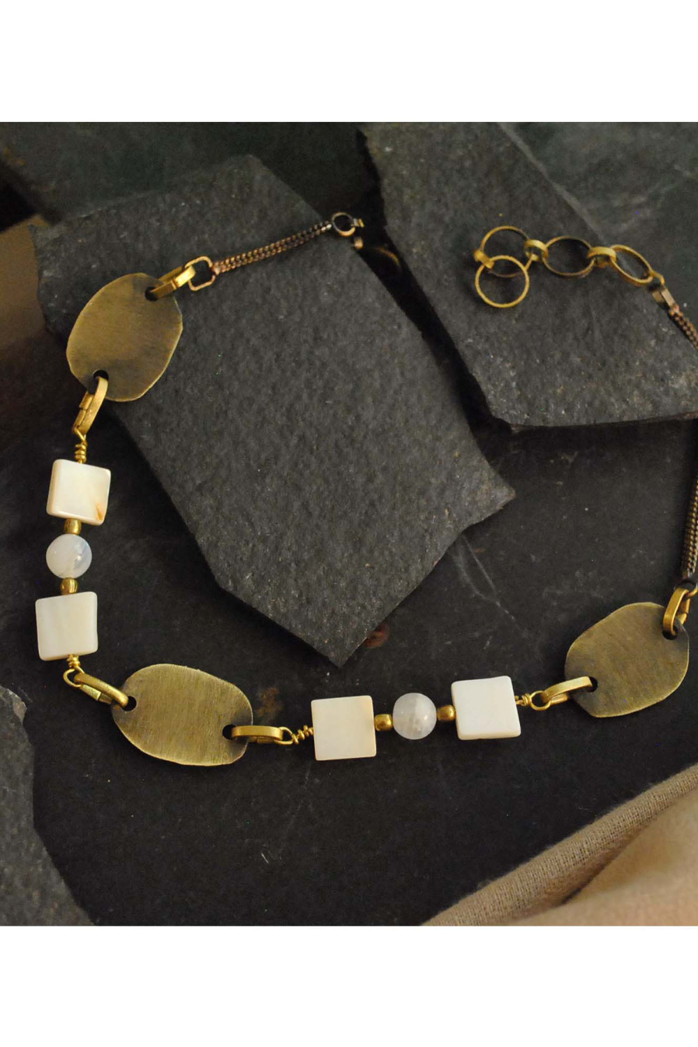 MWALA NECKPIECE