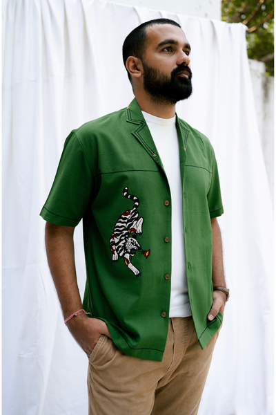 TORA APPLIQUE SHIRT