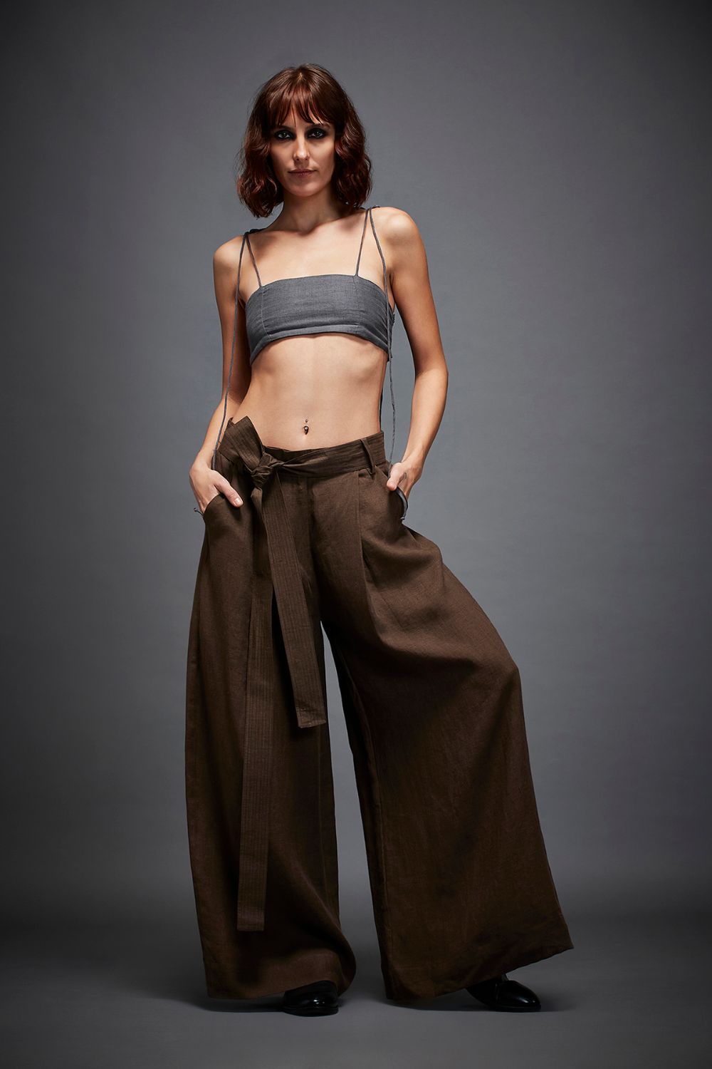 BREE TROUSERS IN BROWN