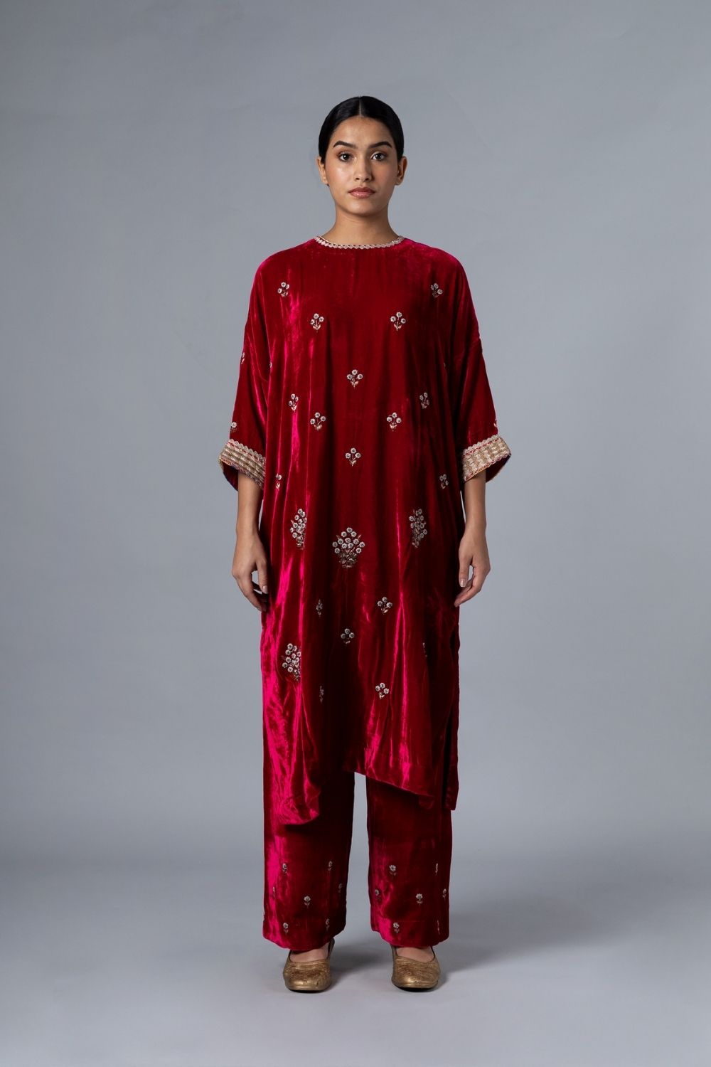 Zinat Kaftan