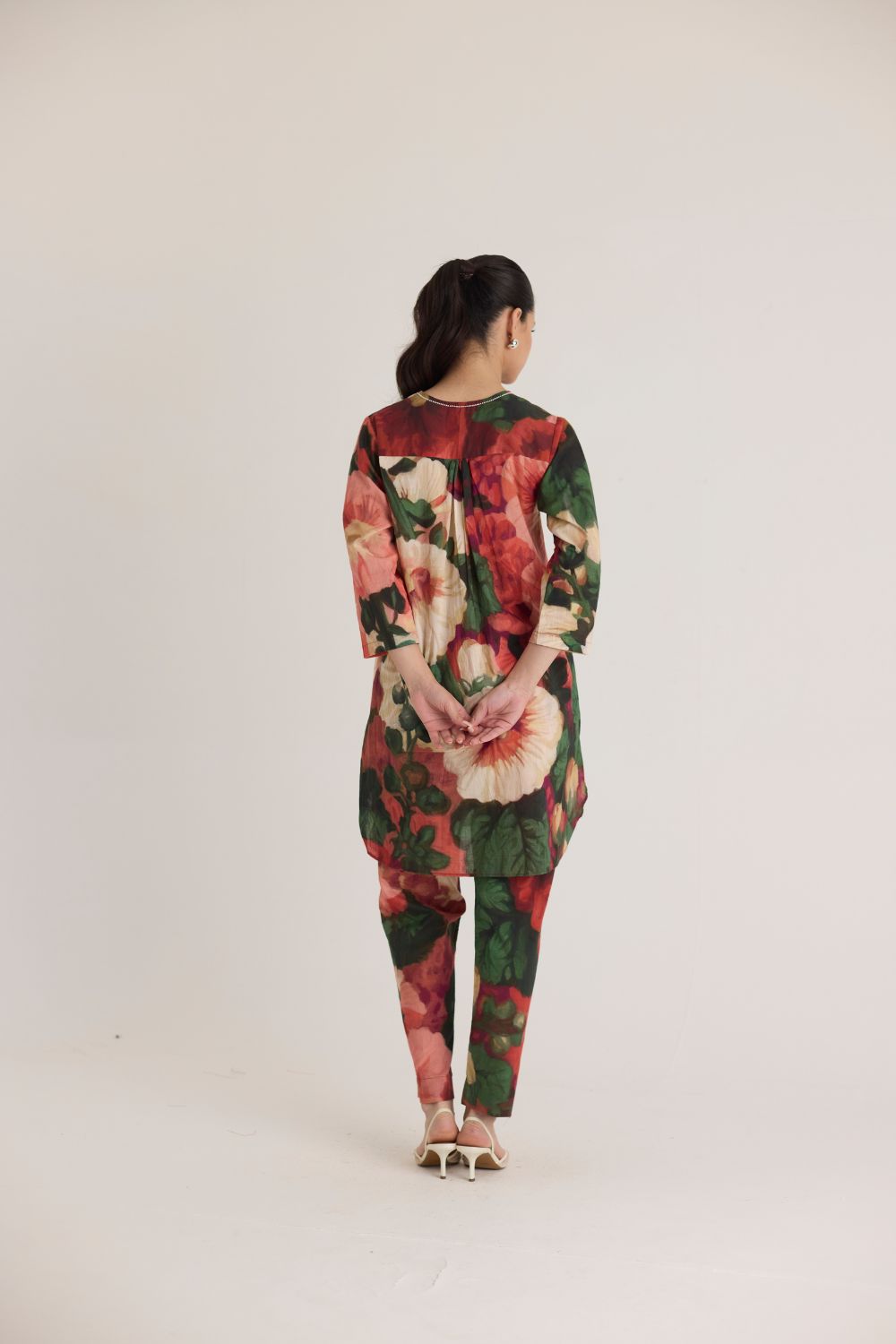 SCARLETT SHORT KURTA SET