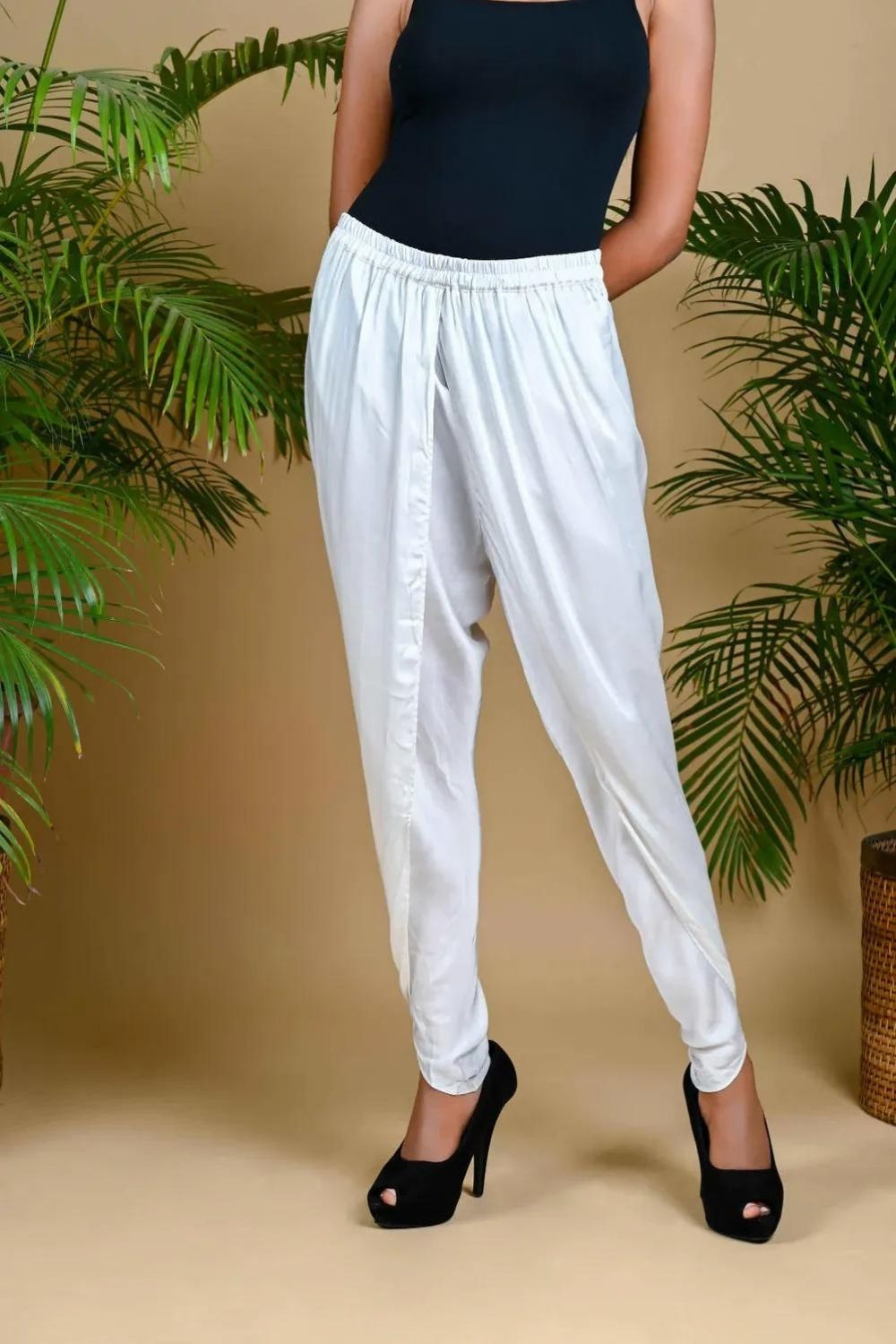 TULIP PANTS-WHITE