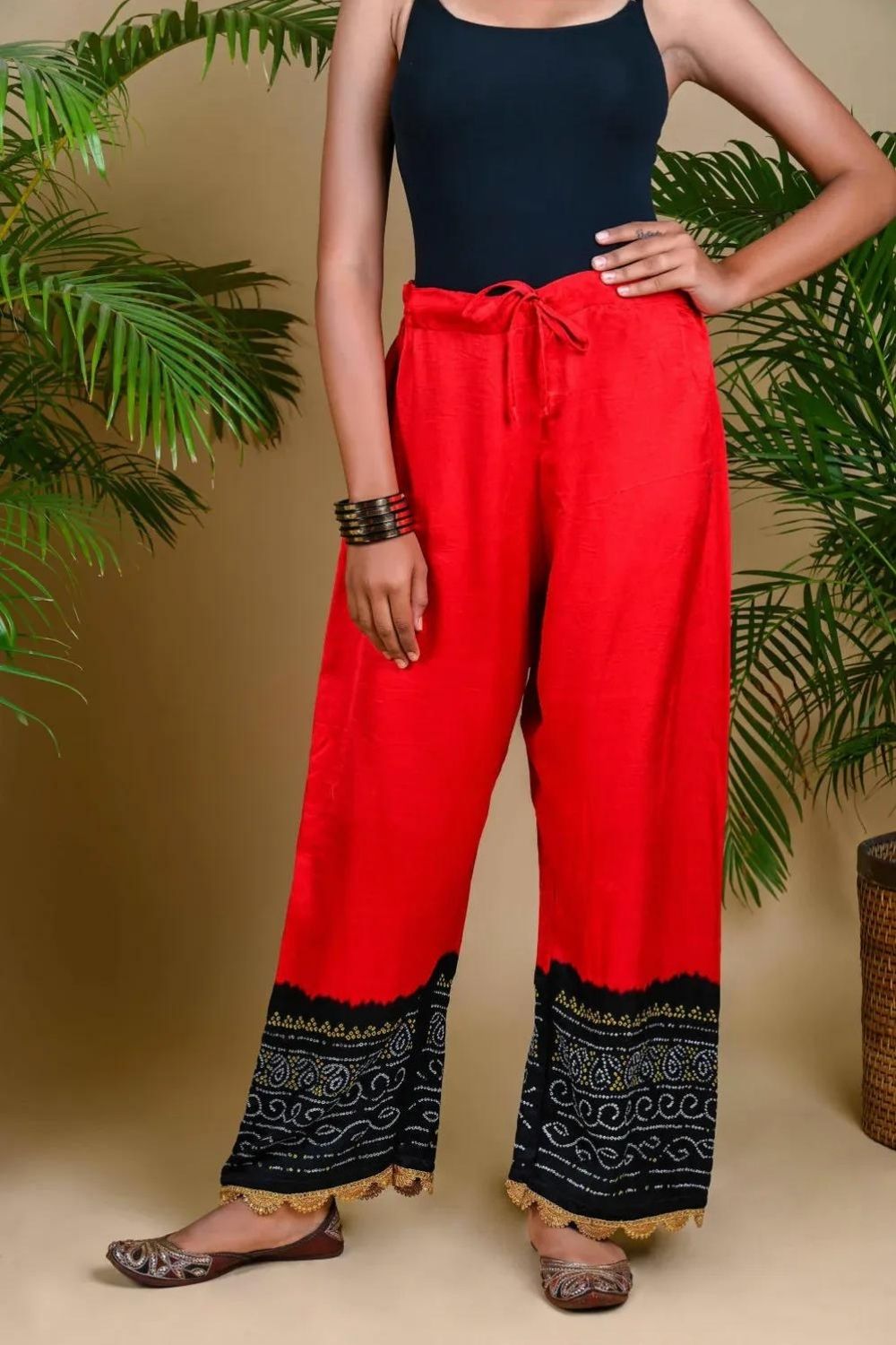 BANDHANI PANTS-BLACK & RED