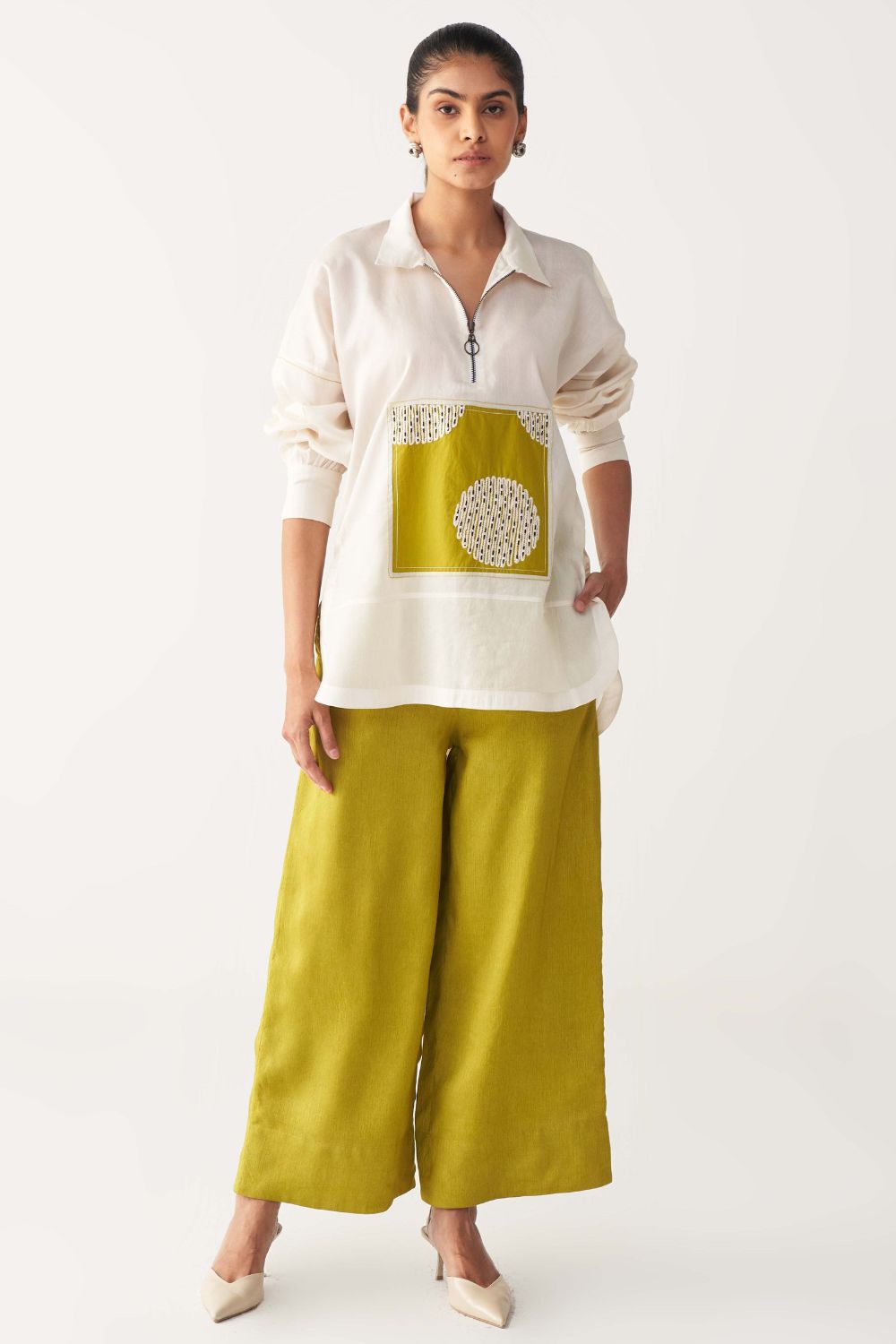 EMB. PATCH U HEM TOP CO-ORD-IVORY & LIME