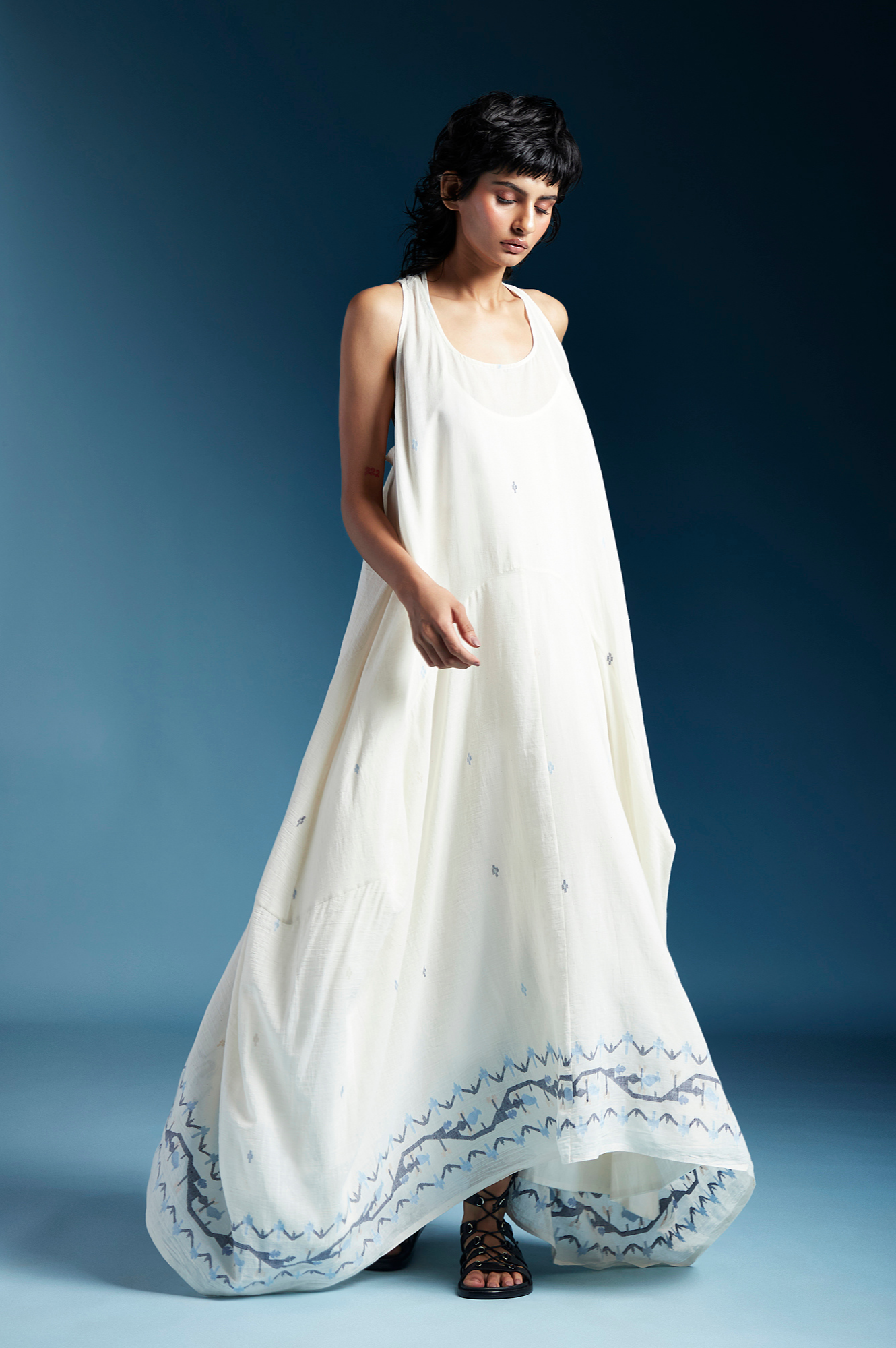 Amor Dress-White
