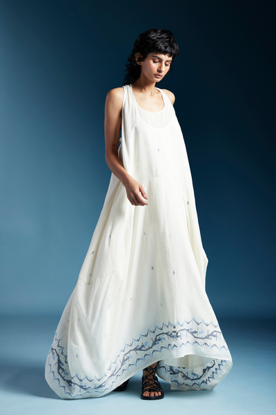 Amor Dress-White