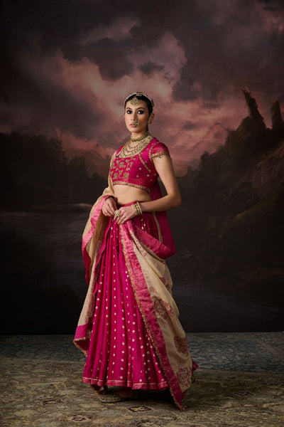 ADNAN DUPATTA