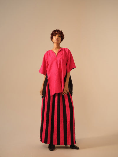 Earthy Top-Pink + Black