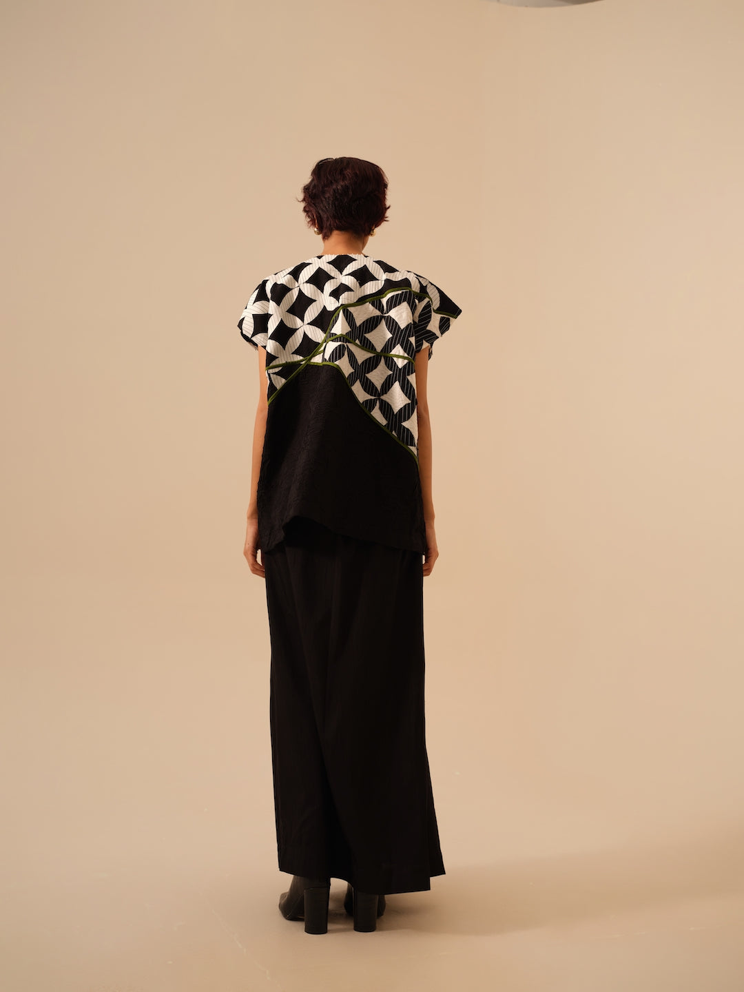 Mist Top-Black + Natural + Jade