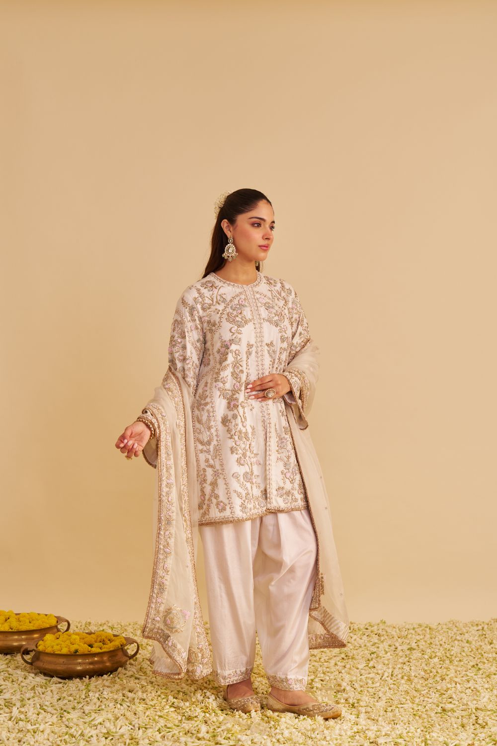 Alira - Dabka Zardozi Embroidered Daisy Ivory Kurta & Salwar with Dupatta