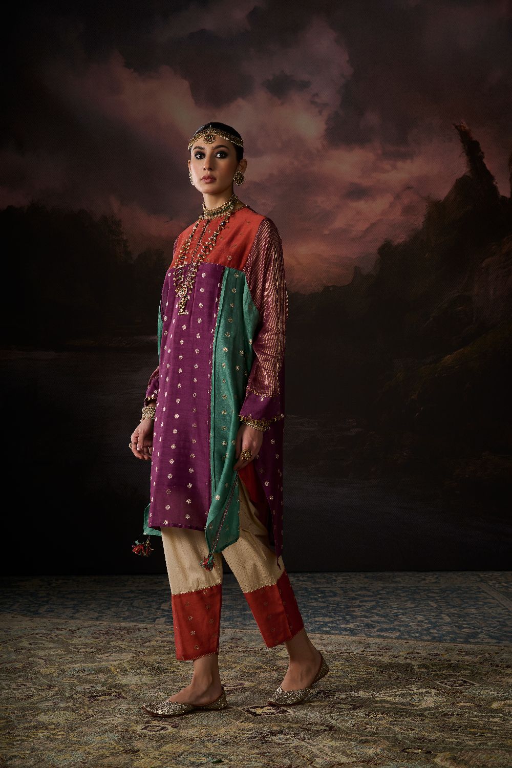 AMARA KAFTAN