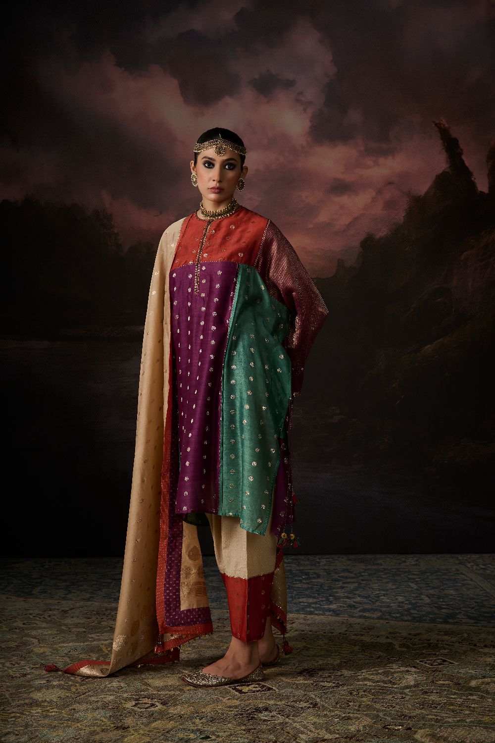 AMARA KAFTAN