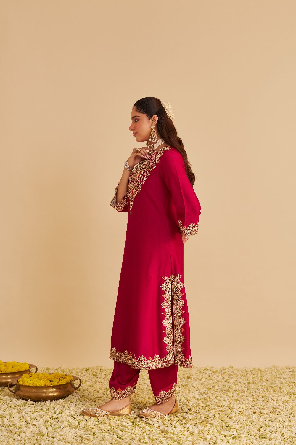 Areefa  - Dabka Zardozi Embroidered Rich Banarasi Hotpink Suit & Salwar