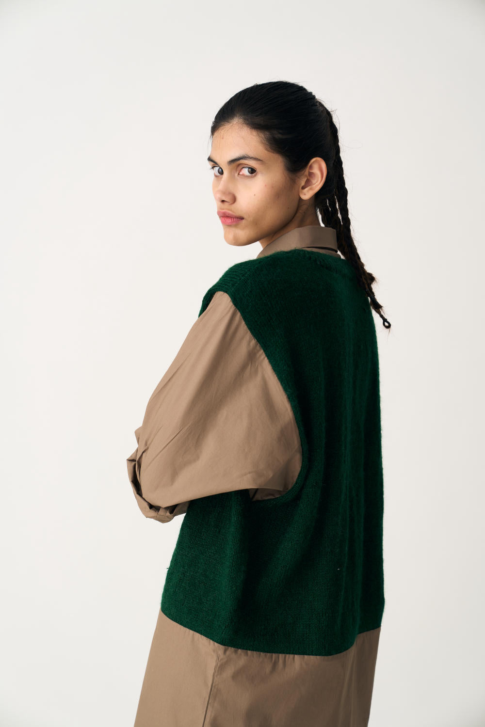HAND KNITTED SWEATER VEST - EMERALD GREEN