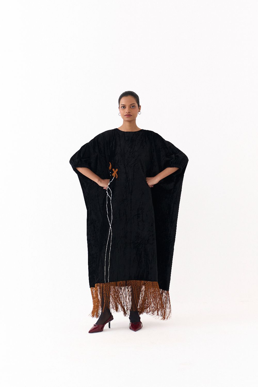 FRINGE KAFTAAN-BLACK