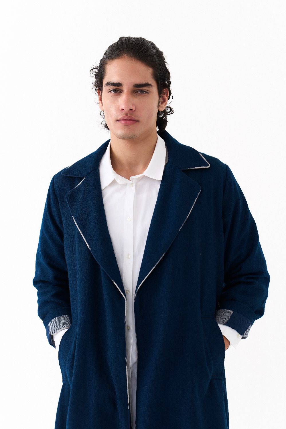 NOTCH COLLAR OVERLAY-NAVY