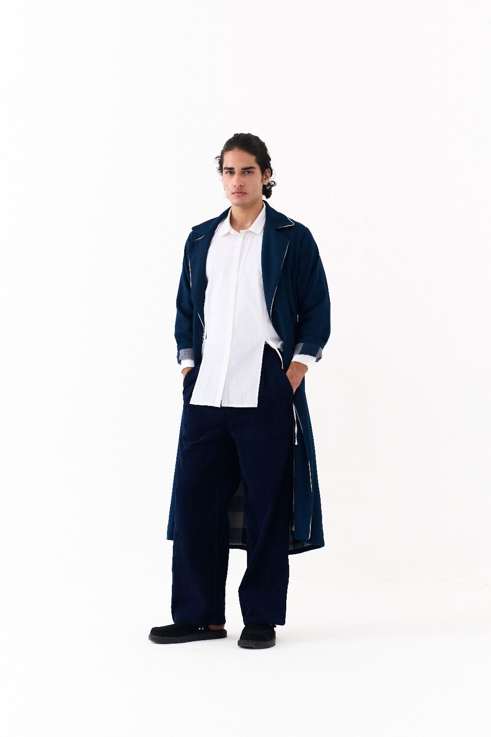 NOTCH COLLAR OVERLAY-NAVY