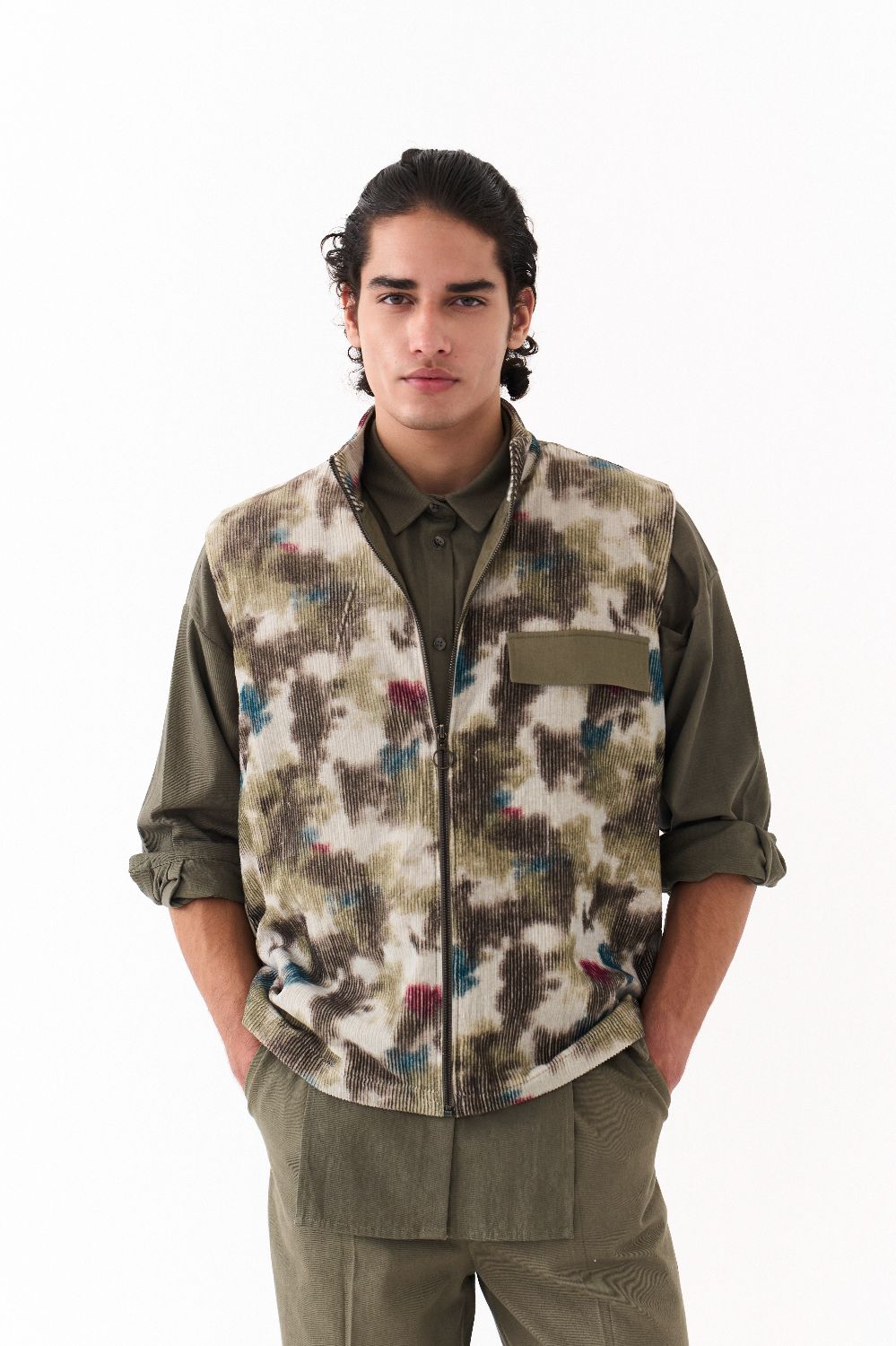 SLEEVELESS BOMBER JACKET-MULTI-COLOUR