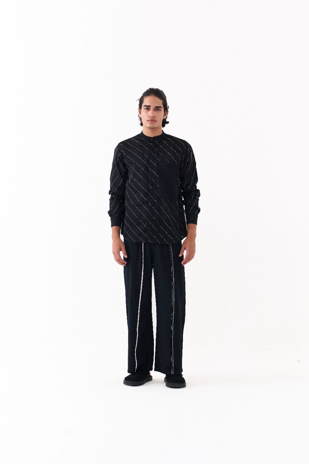 ASYMMETRIC LINEAR EMB. SHIRT CO-ORD-BLACK