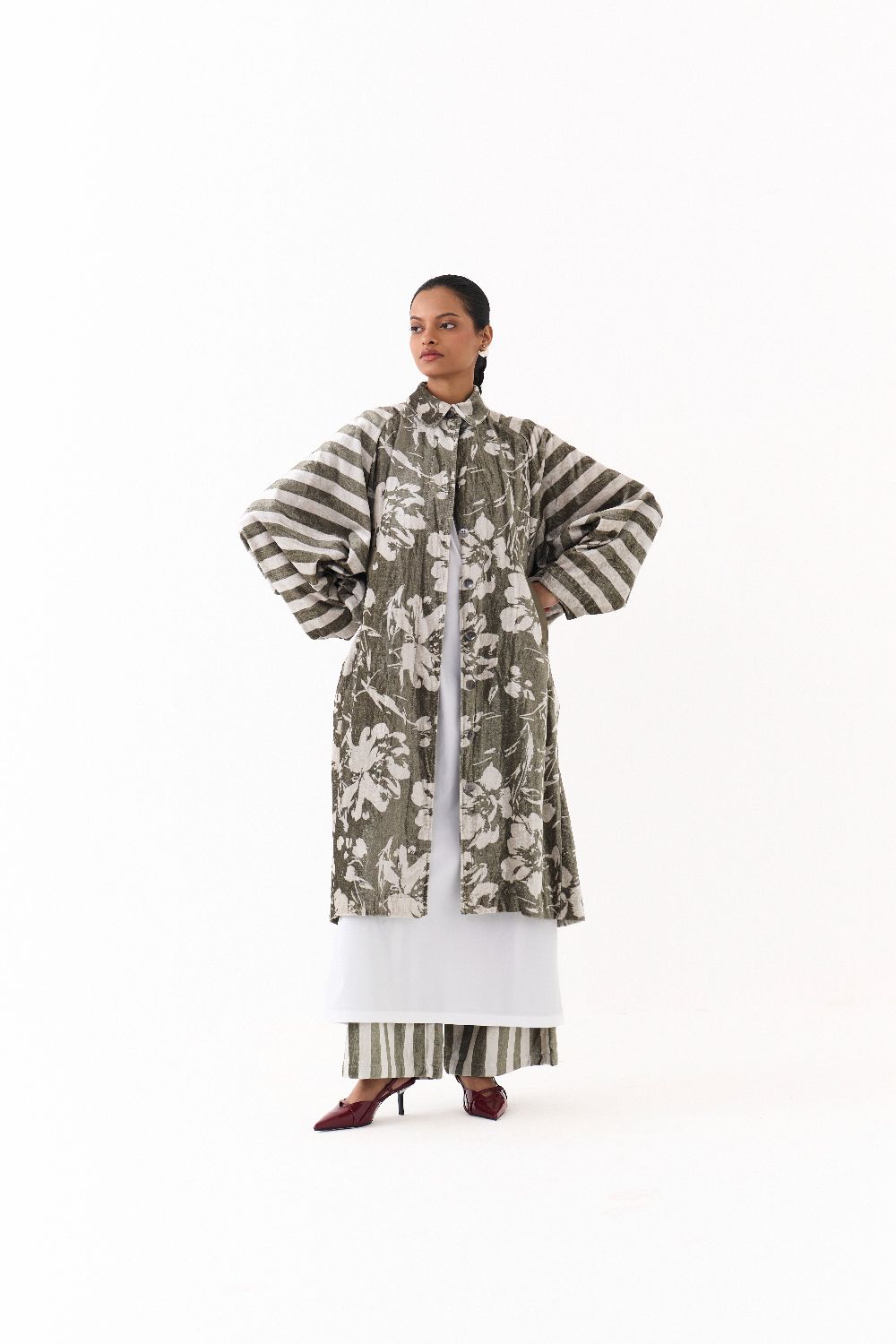 FLORAL BAT SLEEVE JACKET CO ORD
(SET OF 3)-OLIVE STRIPE