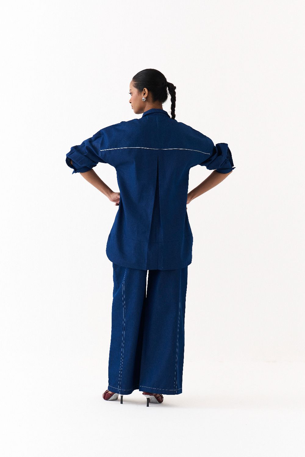 PATCH U HEM TOP-DENIM BLUE