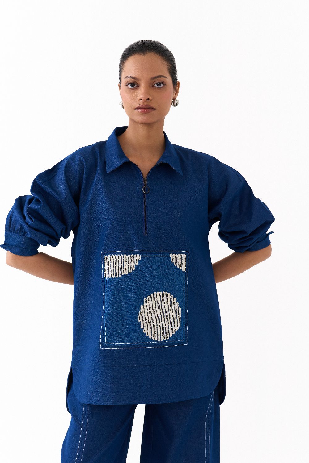 PATCH U HEM TOP-DENIM BLUE