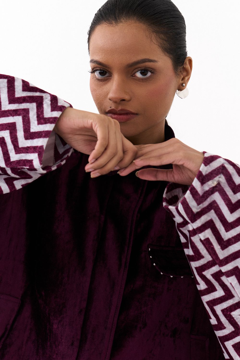 SHORT BAT SLEEVE JACKET-WINE