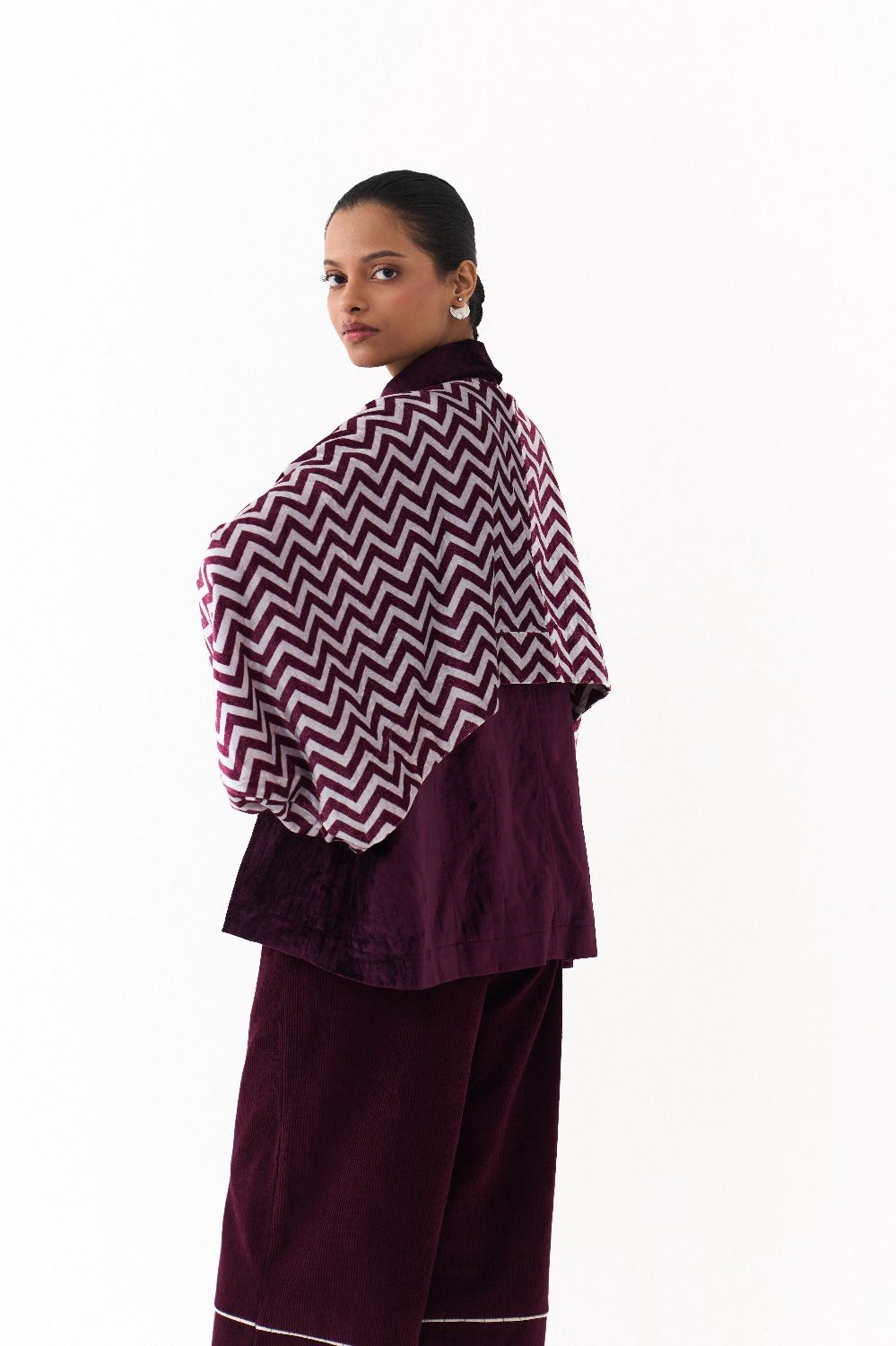 SHORT BAT SLEEVE JACKET-WINE