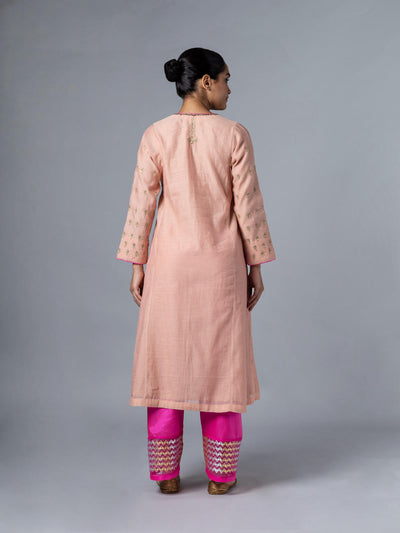 Aadab Kurta