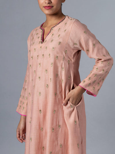 Aadab Kurta