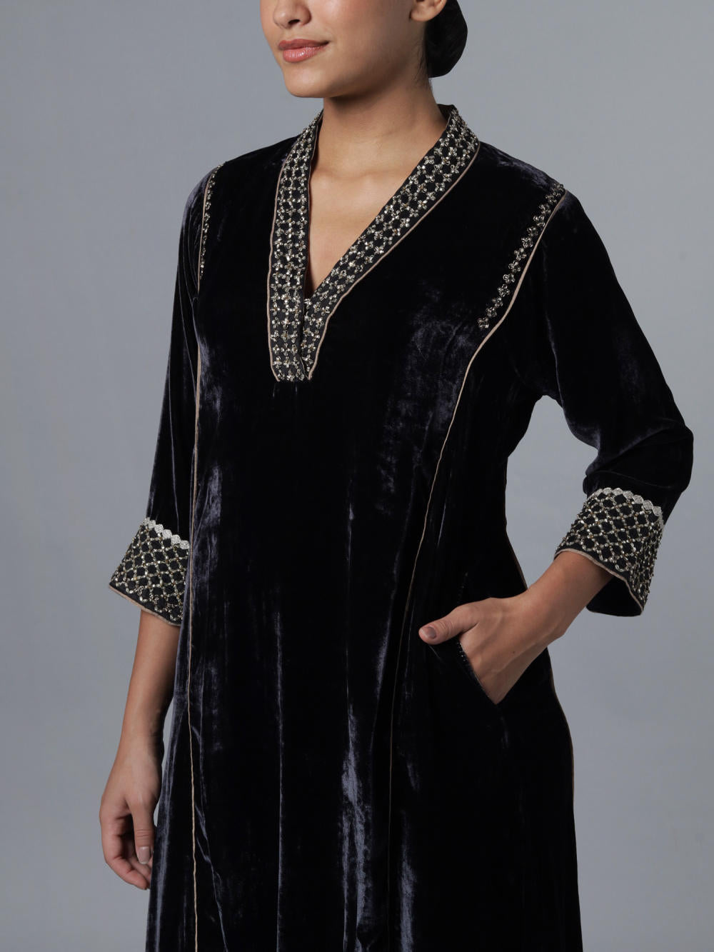 Amyra Kurta