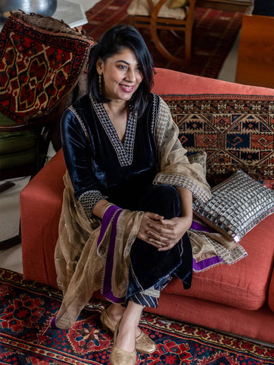 Amyra Kurta