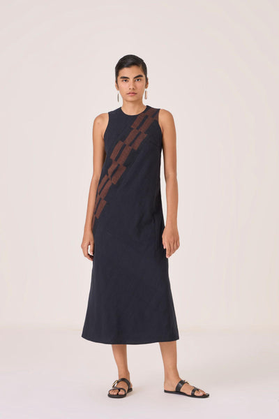 Anura Black Handwoven Sleeveless Midi Dress