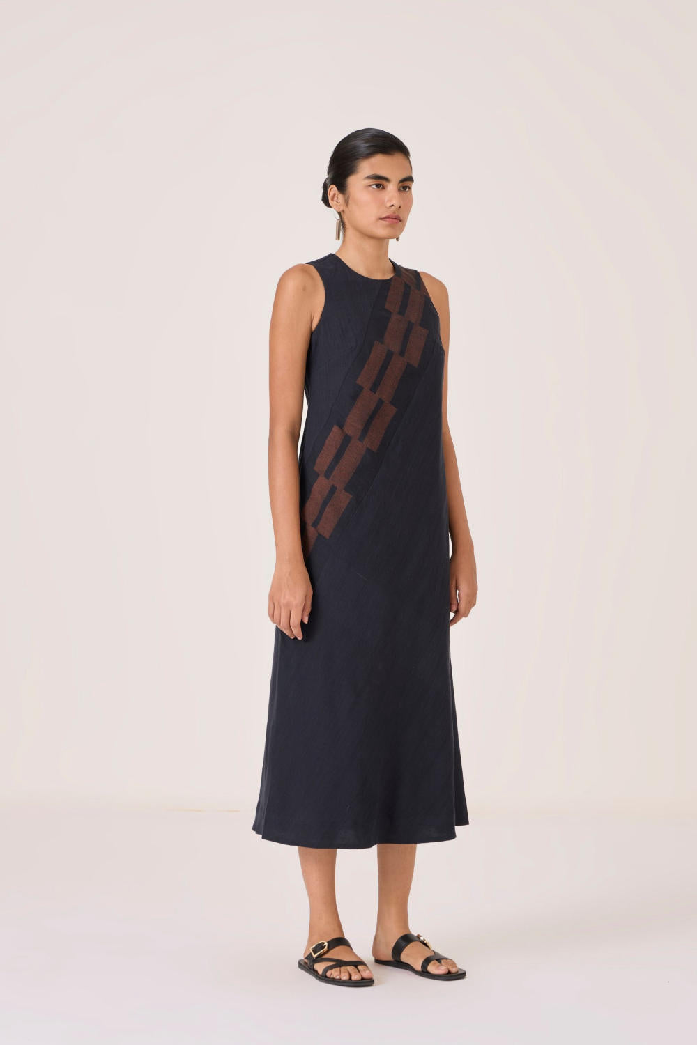 Anura Black Handwoven Sleeveless Midi Dress