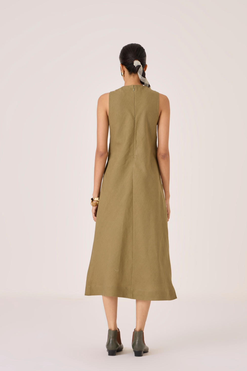 Anura Olive Midi Dress