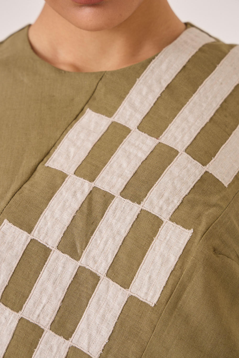 Anura Olive Midi Dress
