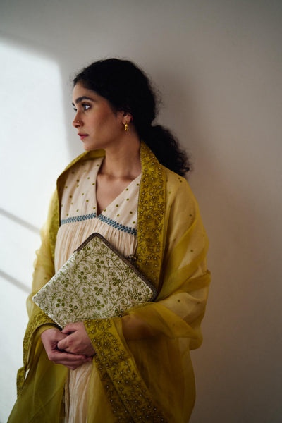 Azami organza hand embroidered dupatta