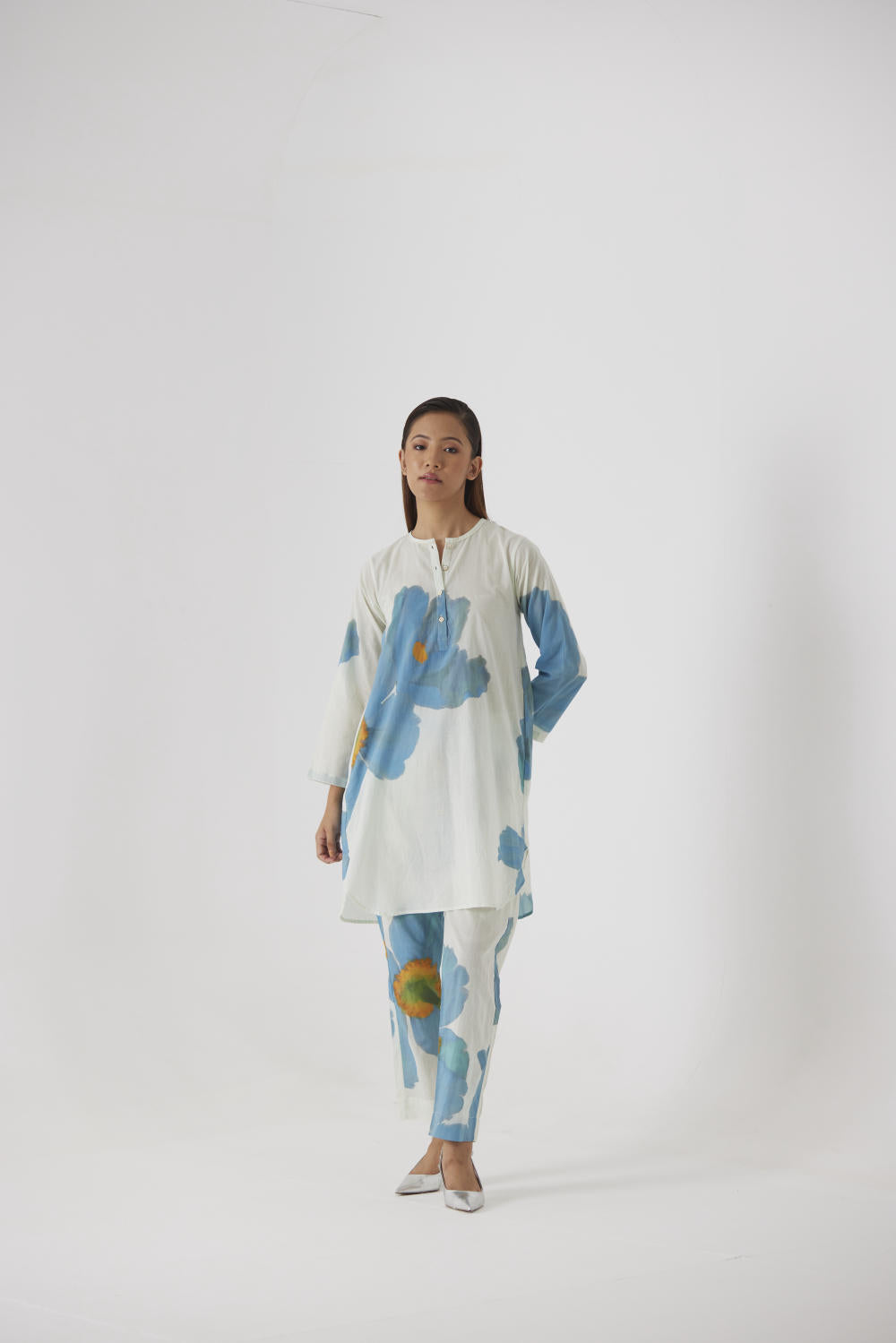 BLUE POPPIES SHORT KURTA SET