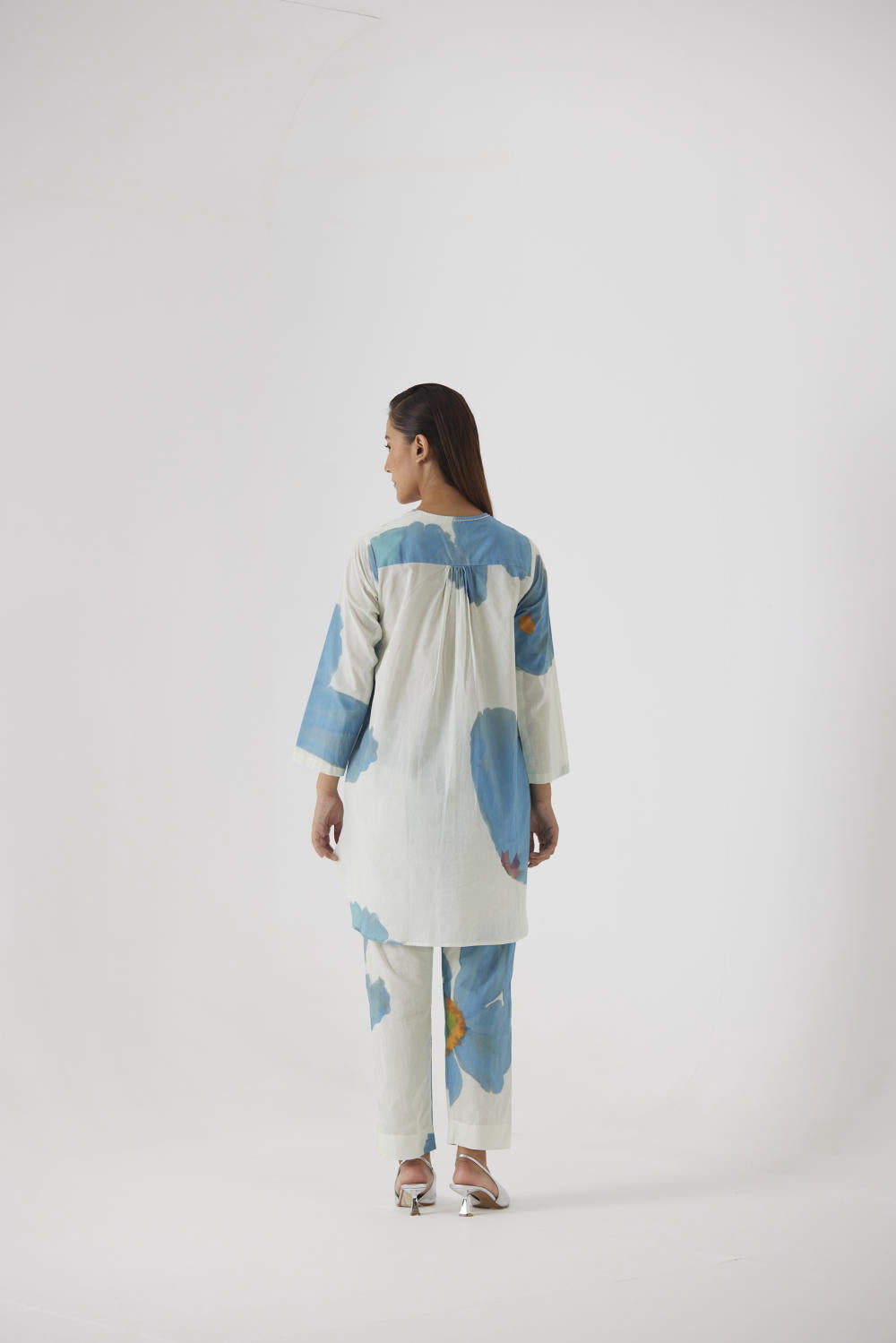 BLUE POPPIES SHORT KURTA SET