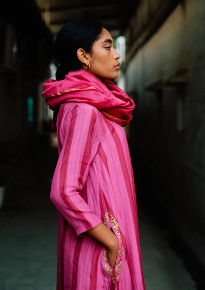Bush Pink Embroidered Pocket Style