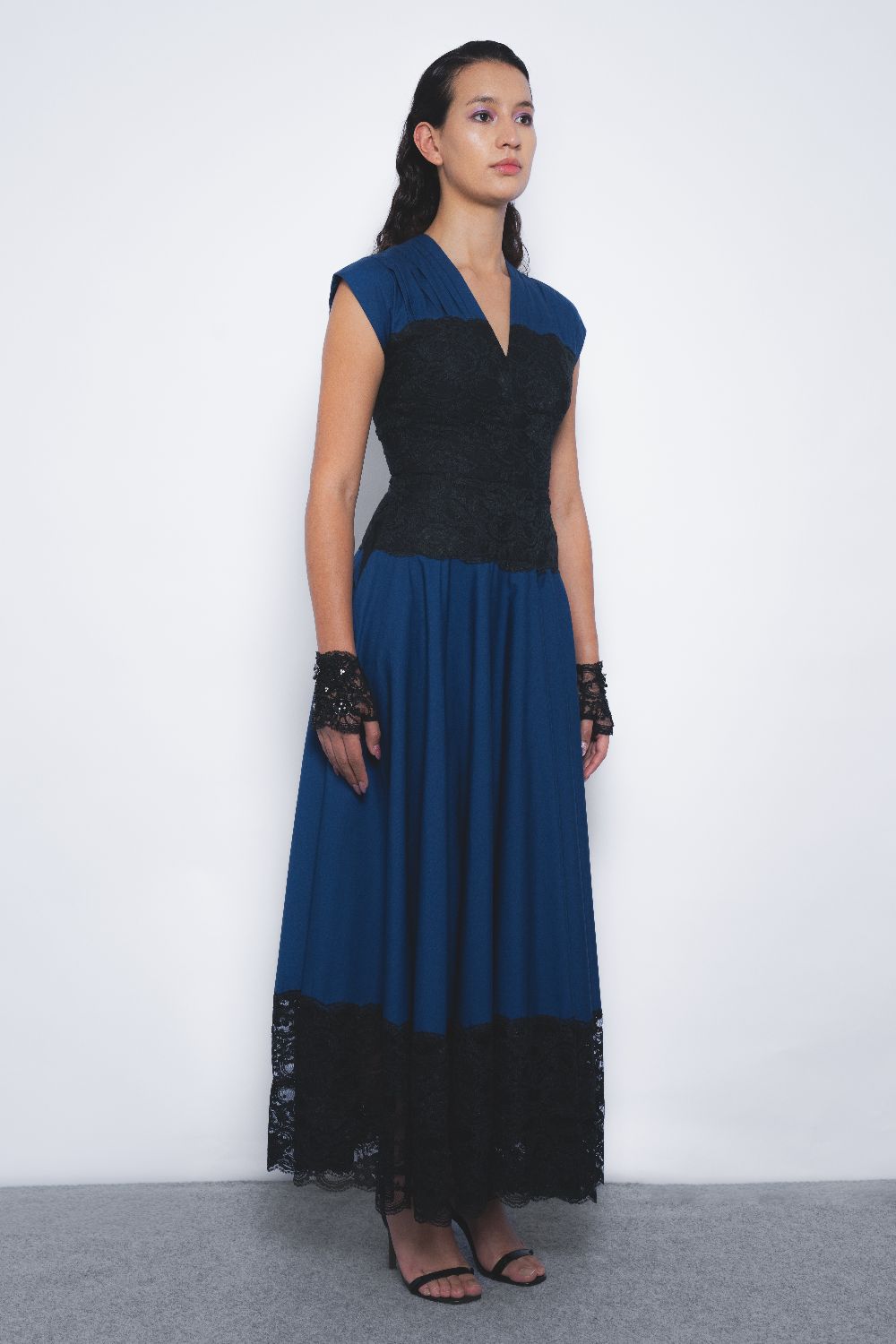 Baile Dress - Navy and Black
