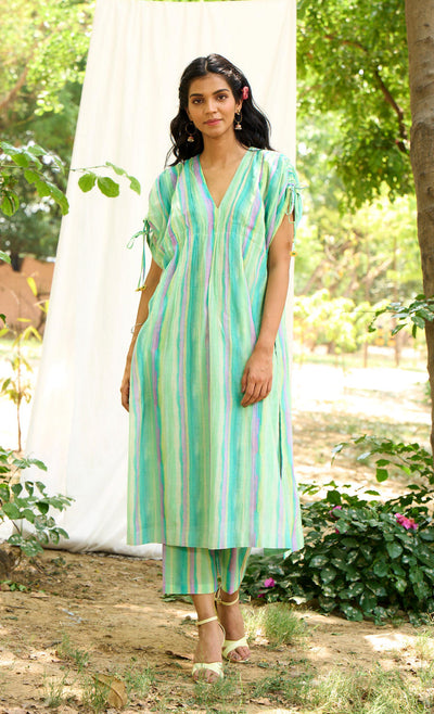 Hummingbird Kurta Set-Turquoise