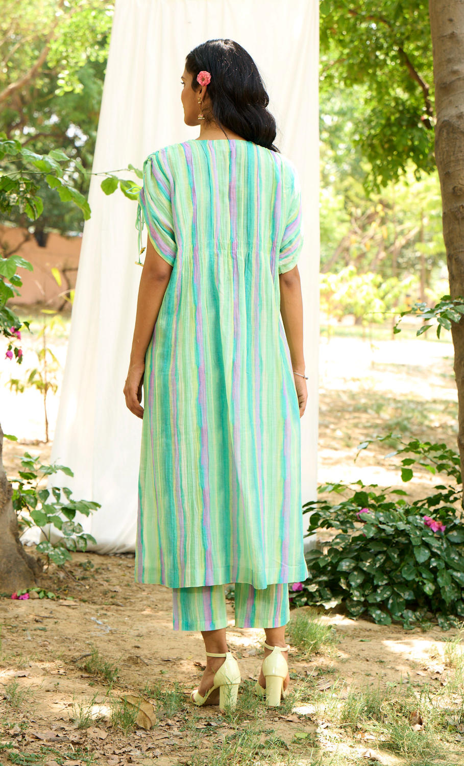 Hummingbird Kurta Set-Turquoise