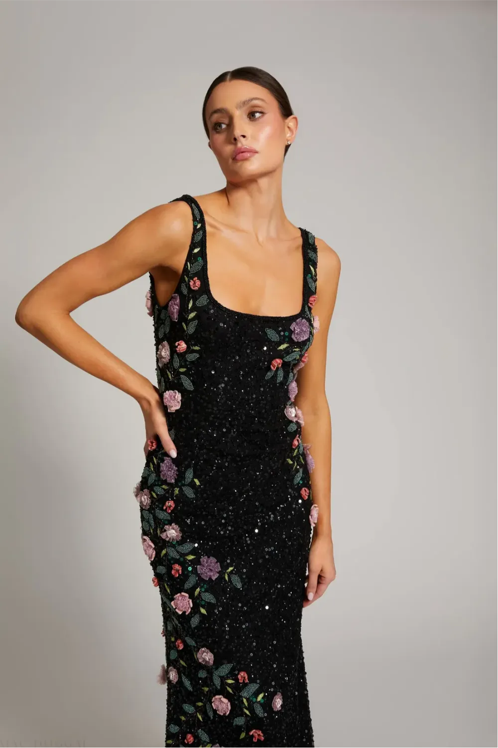 Black Floral Beaded Mesh Scoop Neck Sleeveless Gown